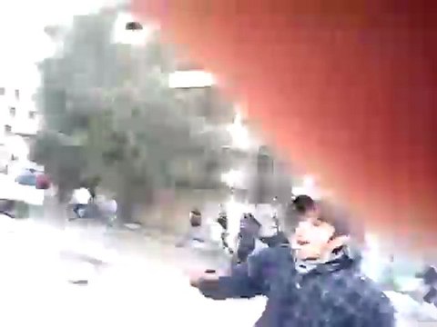 فري برس حماة هجوم الشبيحة على مظاهرة القصور الجيش الحر 13 1 2012