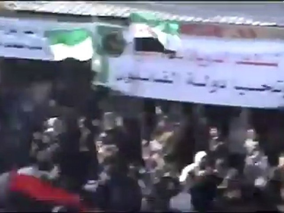 فري برس   غوطة دمشق سقبا جمعة دعم الجيش الحر 13 1 2012