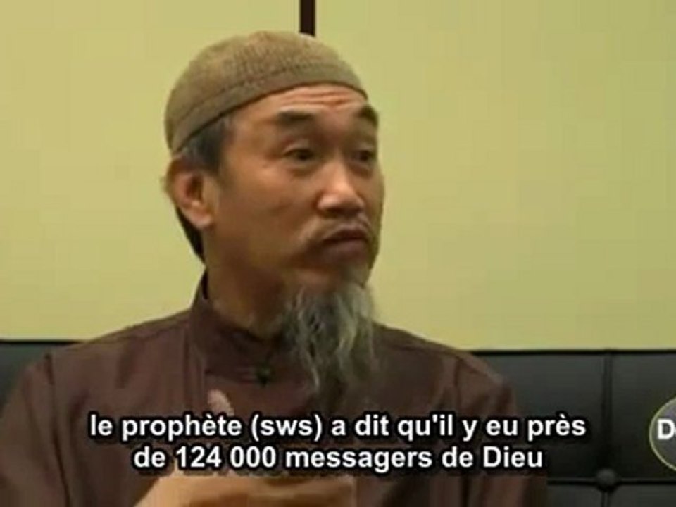 Bouddhiste converti au Christianisme puis à l'Islam Partie 1/2