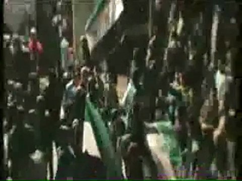 فري برس حمــــاة حي الأربعين 2012 1 14