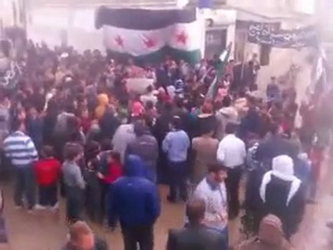 فري برس حماة حي الضاهرية جمعة دعم الجيش الحر 13 1 2012