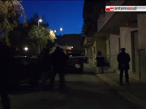 TG 21.01.12 Grumo Appula, duplice omicidio nella piazza centrale