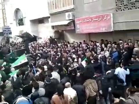 فري برس ريف دمشق دوما تشيع الشهيد البطل محمود ممدوح عرابي 14 1 2011 ج1