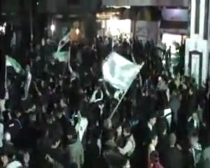 فري برس   حمص مسائية حي الخالدية تعفو عن أبناء الكرام وانت من بحاجة للعفو يابن اللئام 15 1 2012