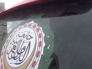 فري برس   وصول اللجنة إلى مدينة الزبداني 15 1 2012 ج4