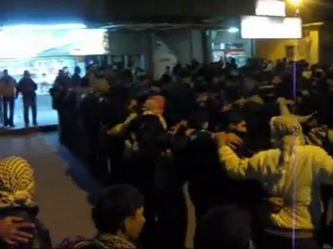 فري برس الغوطة الشرقية كفربطنا مظاهرة مسائية حاشدة 16 1 2012