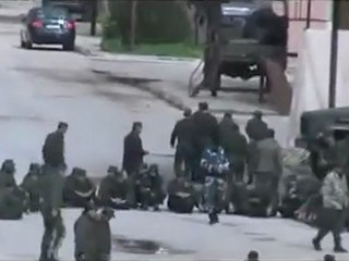 فري برس   حماة طريق سلمية  تجمع الشبيحة في المكننة الزراعية 16 1 2012