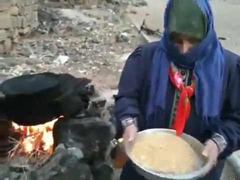 فري برس درعا بصرى الشام معاناة الاهالي من ازمة الغاز والمحروقات 16 1 2012