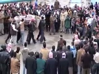 فري برس   زفاف الشهيدة يسرى اليونس في حمص   ديربعلبة 17 1 2012