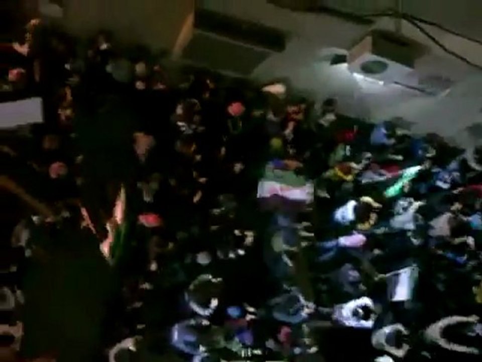 فري برس   حماة مسائيه حي العليليات   17 01 2012 ج1