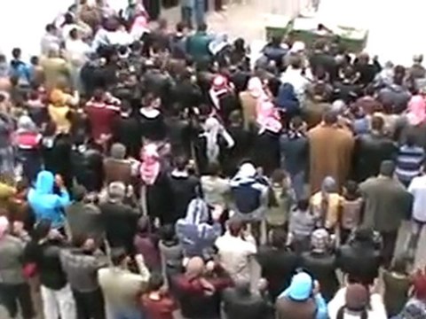 فري برس حماة الحميدية الصلاة على الشهيد بلال شامي 17 1 2012