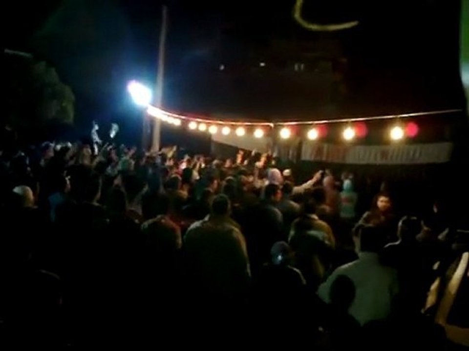 فري برس   حمص القصور مسائية ثلاثاء الوفاء حمادي السعيد 17 1 2012 ج1