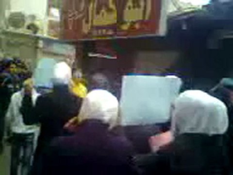 فري برس ريف دمشق داريا مظاهرة طلابية نصرة للزبداني ومضايا 17 1 2012 ج3