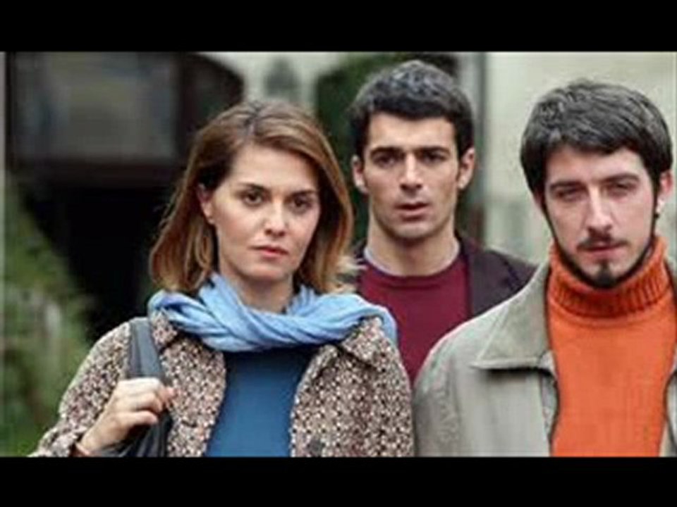 C'è Chi Dice No Part 1 of 12 Full Movie