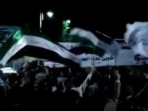 فري برس حمص مسائية حي الملعب البلدي اغنية الله أكبر روووعة 18 1 2012