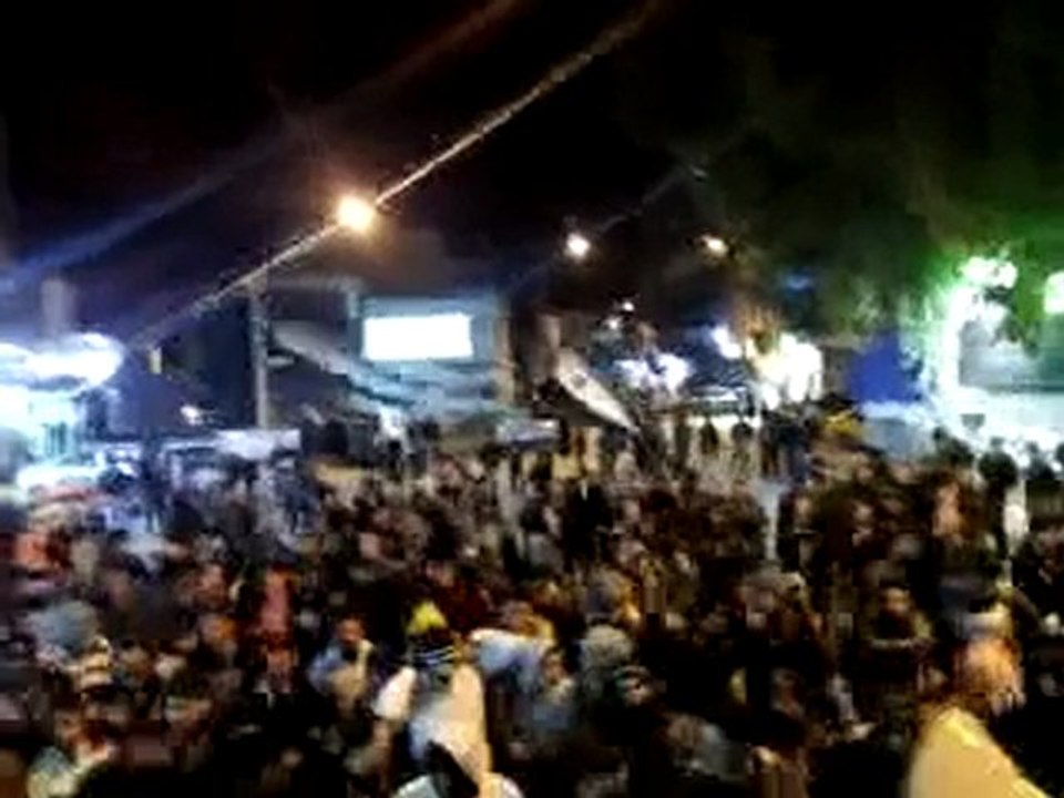 فري برس   ريف دمشق زملكا مظاهرة مسائية حاشدة نصرة للزبداني تسجيل من البث المباشر 18 1 2012 ج2