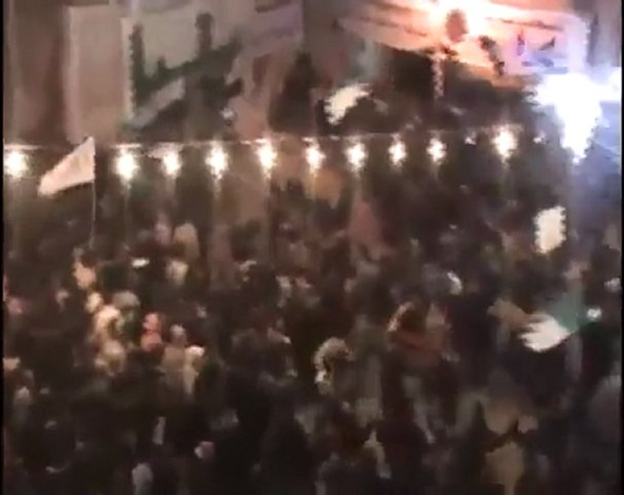 فري برس   غوطة دمشق سقبا أحرار الغوطة في سقبا 18 1 2012 ج7