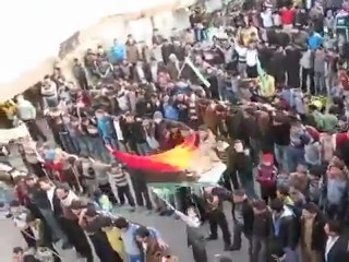 فري برس   حماه   حلفايا   مظاهرة نهارية رائعة 18 1 2011