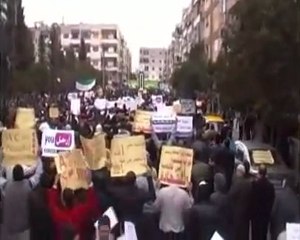 Download Video: فري برس   حمص القصور جمعة معتقلي الثورة نحني الحمصية ودينا الاسد على العصفورية رااائعة 20 1 2012