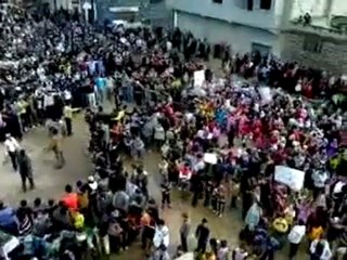 فري برس   حمص الغنطو مظاهرة حاشدة وأغنية ياالله تعطينا الهمة 21 2 2012