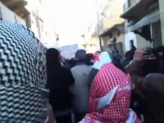 Video herunterladen: فري برس   حلب   المرجة   بداية جمعة معتقلي الثورة 20 1 2012 ج1