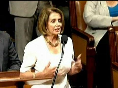 Gabrielle Giffords announces resignation in online video