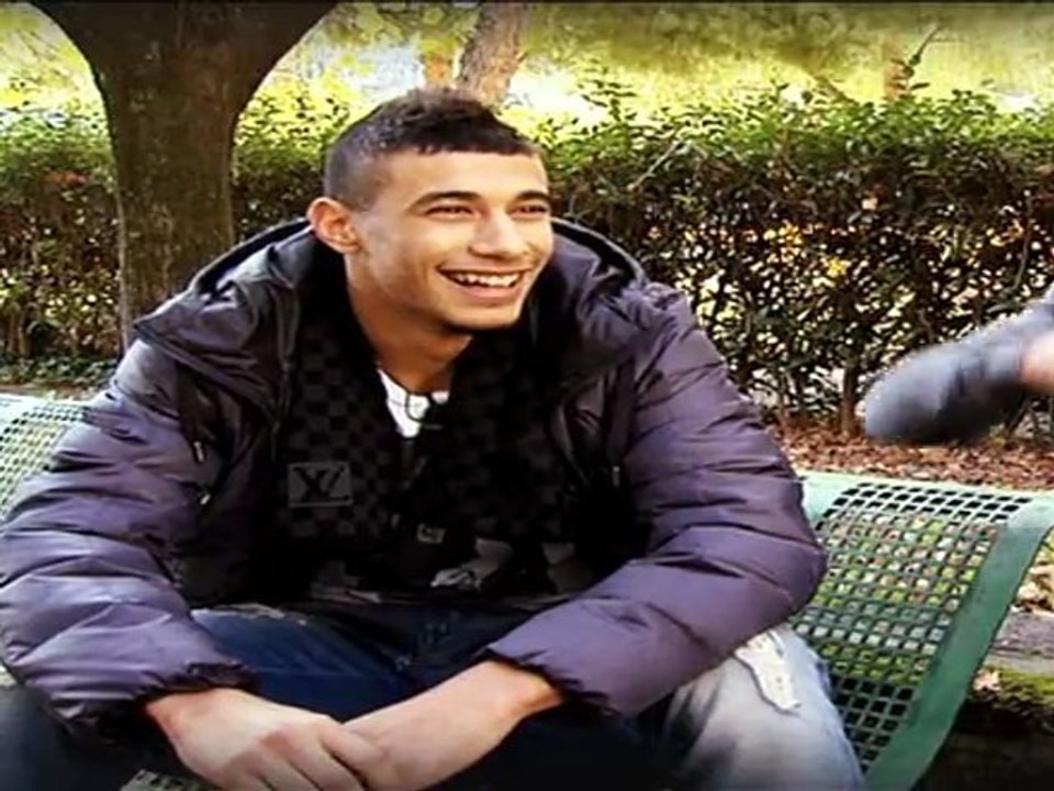 Rencontre BELHANDA SAIHI avant  Tunisie-Maroc ( CAN 2012 )