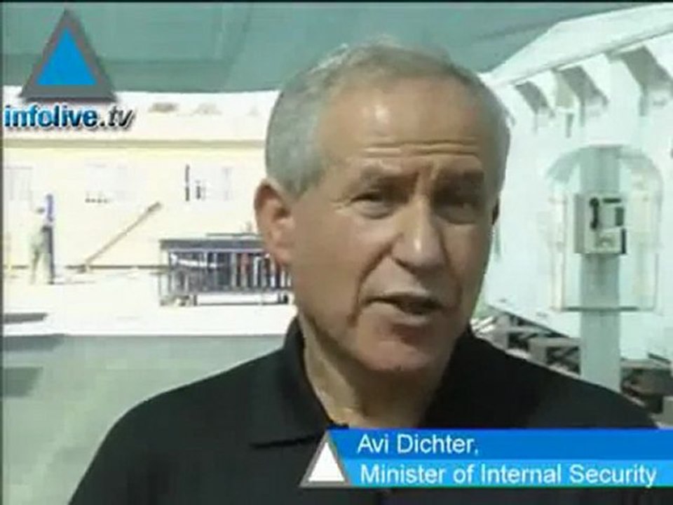 Holding Center in South Caters for Darfur Refugees