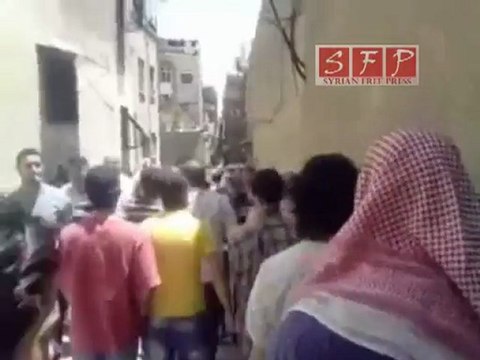 مظاهرة في جامع الحنابلة بقلب دمشق جمعة صالح العلي 17 6 2011