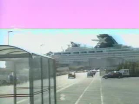 Chantiers de l'Atlantique 13-08-2001