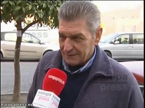 Una niña herida tras un incendio en Sevilla