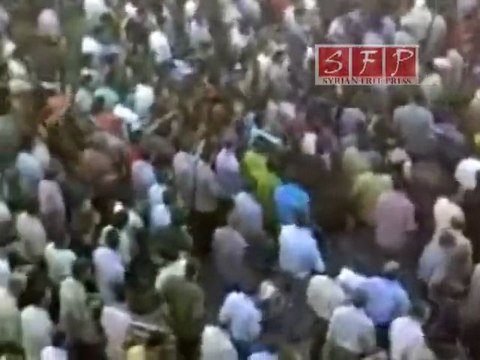 دمشق برزة البلد عراضة شامية في مظاهرات الثلاثاء 28-6-2011