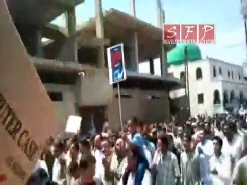 صوران مظاهرة في جمعة إرحل ا-7-2011