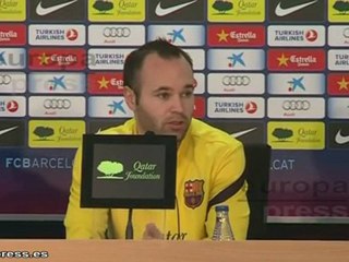 Iniesta sobre Pepe:"Hay que tener vista y paciencia"