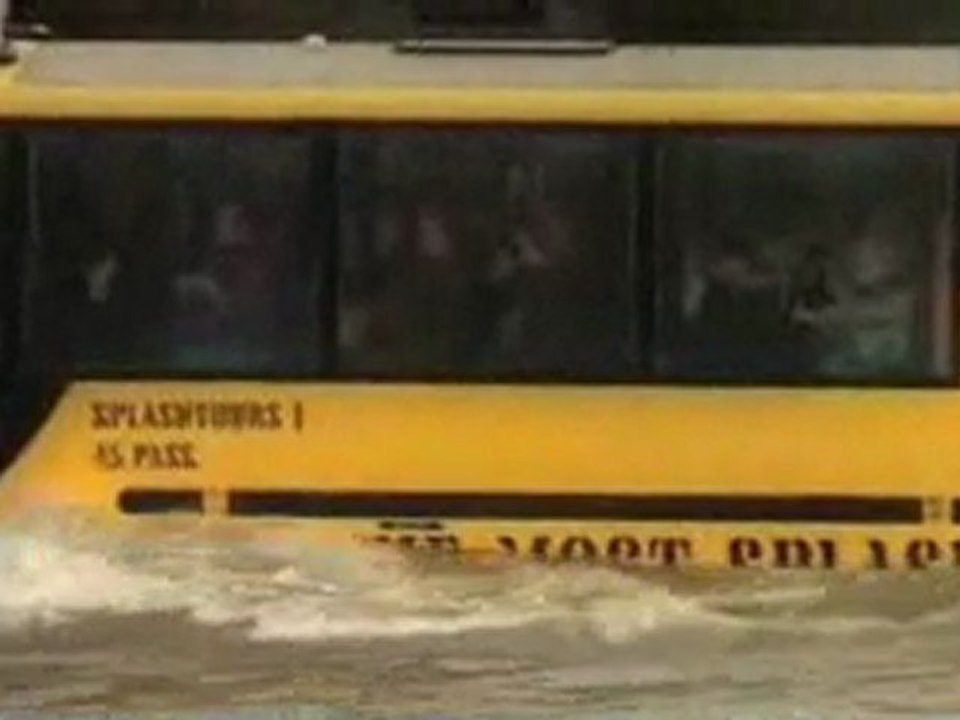 un_bus_pas_comme_les_autres_._._._._._._._._2