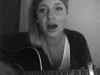 Super Bass - Nicki Minaj (Cover) Coralie.