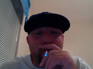 Electronic Cigarette Review - ProSmoke Vs. Blu Cigs
