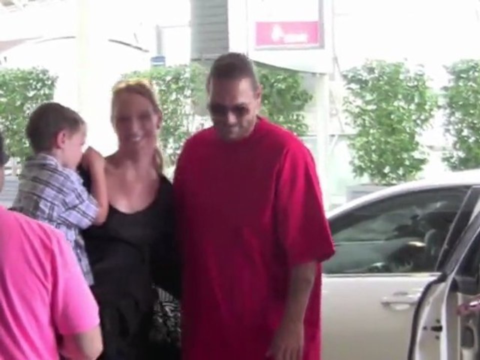 Kevin Federline Hospitalized in Australia