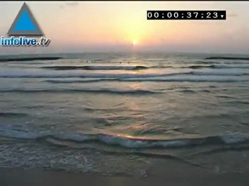 Infolive.tv Minute - A Beautiful Tel Aviv Sunset Over The Se