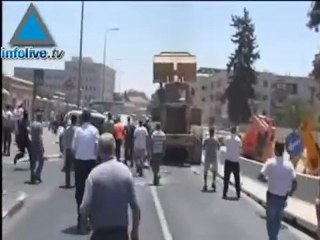 Live Footage From Scene Shows Off Duty Soldier Shooting Terr