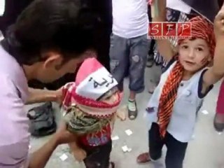 أحرار وحرائر معضمية الشام  وجموع الياسمين  جمعة احفاد خالد 22 7 2011