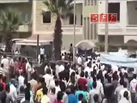 إدلب مظاهرات المدينة جمعة أحفاد خالد 22-7-2011