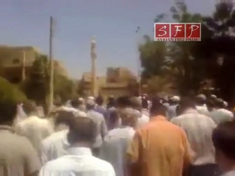 ديرالزور مظاهرات حيّ القصور جمعة الله معنا 8-5-2011