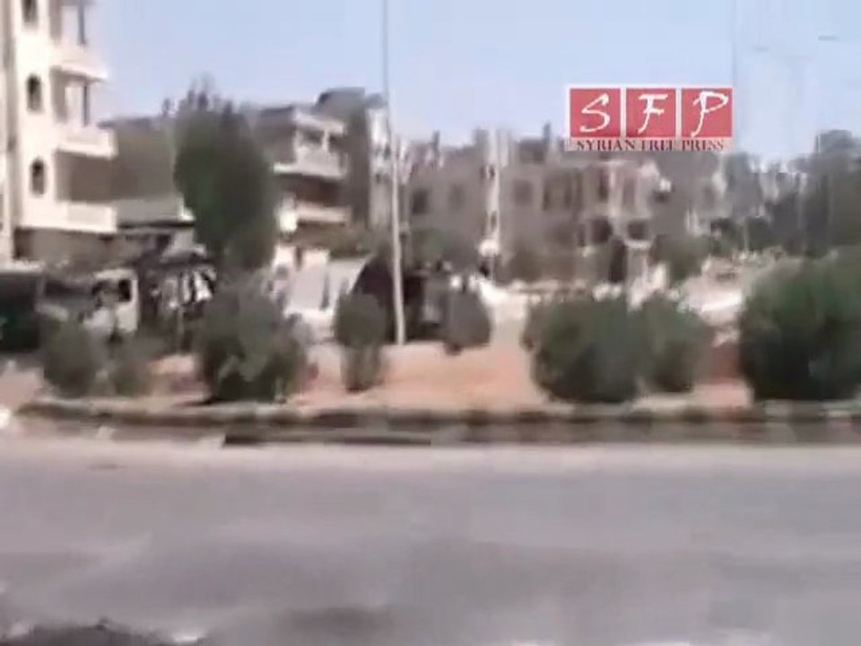 الدمار في مدينة حماة 6-8-2011