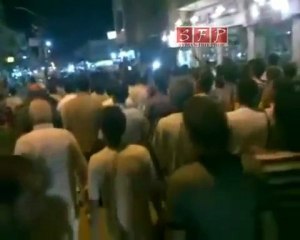 ادلب معرة النعمان مسائية مع شكر لقناة العربية 13 8 2011