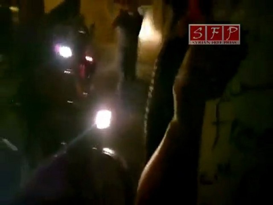 فري برس   حلب   أبطال بلدة اخترين في مظاهرة مسائية 31 8 2011