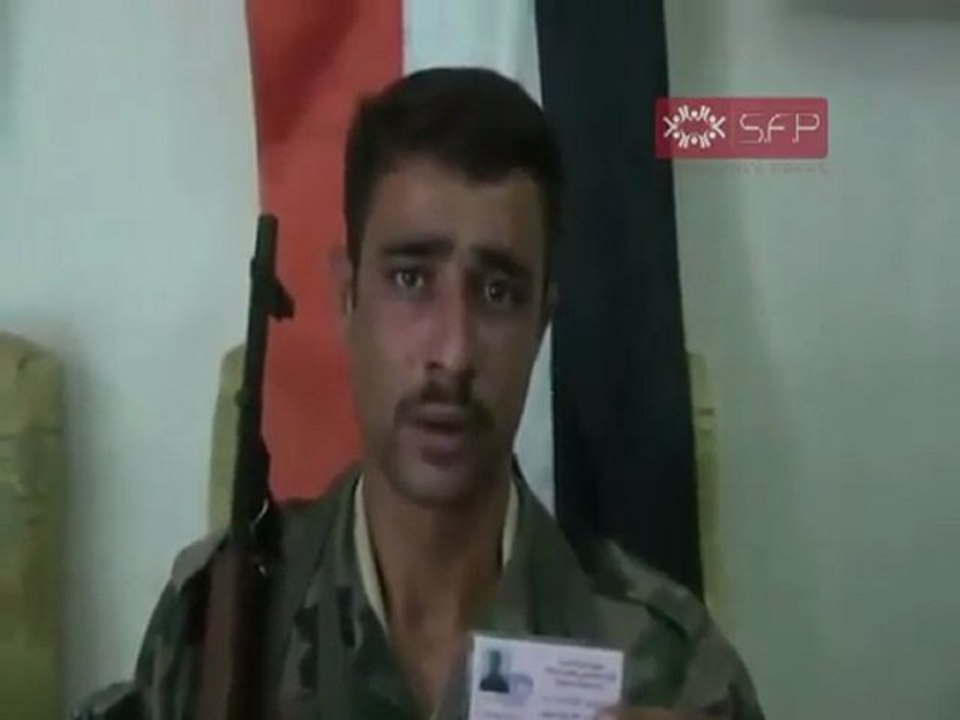 فري برس   انشقاق المجند احمد رافع درويش في حمص 7 9 2011