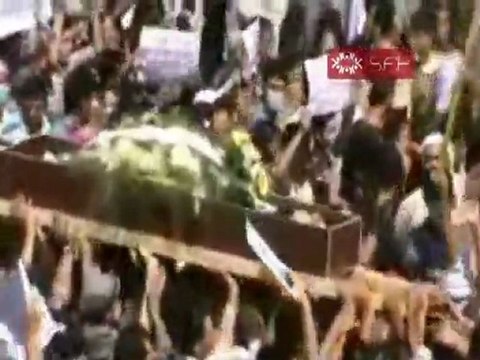فري برس دوما تشييع الشهيد عزت لبابيدي 13 9 2011