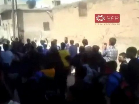 فري برس ادلب سرمين مظاهرة طلاب المدارس سرمين 19 9 2011