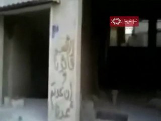 فري برس   حماه   طيبة الأمام   كتابات الشبيحة على الجدران 21 9 2011